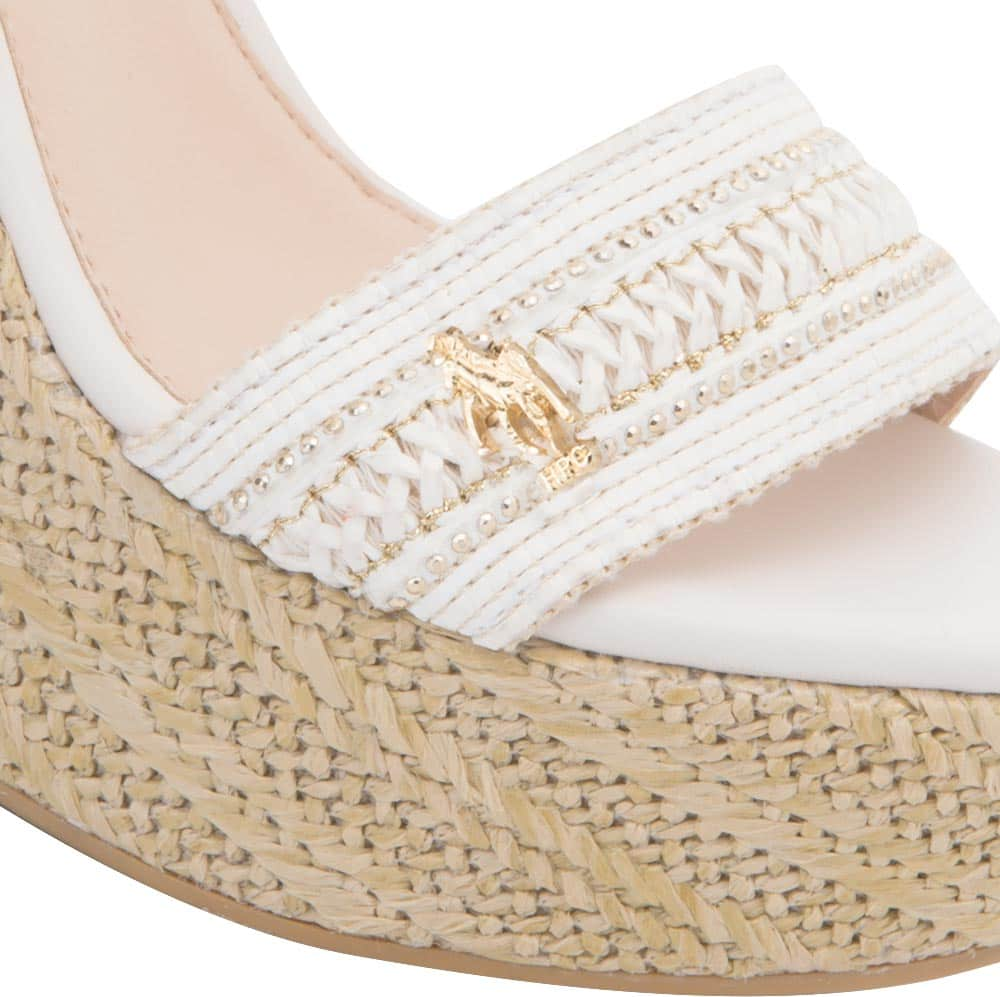 Hpc Polo 8002 Women Beige Sandals