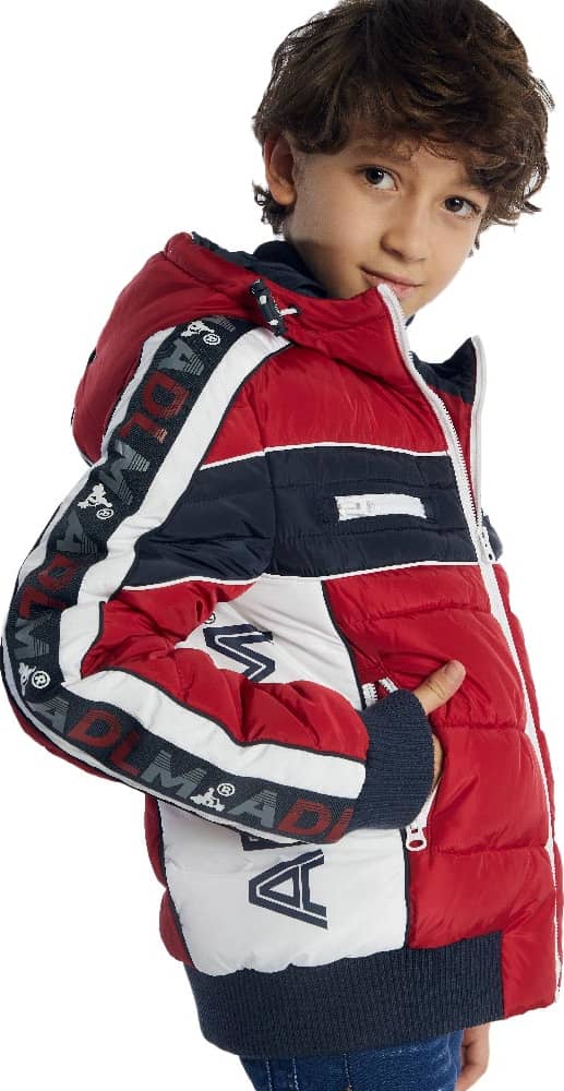 Arriba De La Montaña B02N Boys' Red coat / jacket