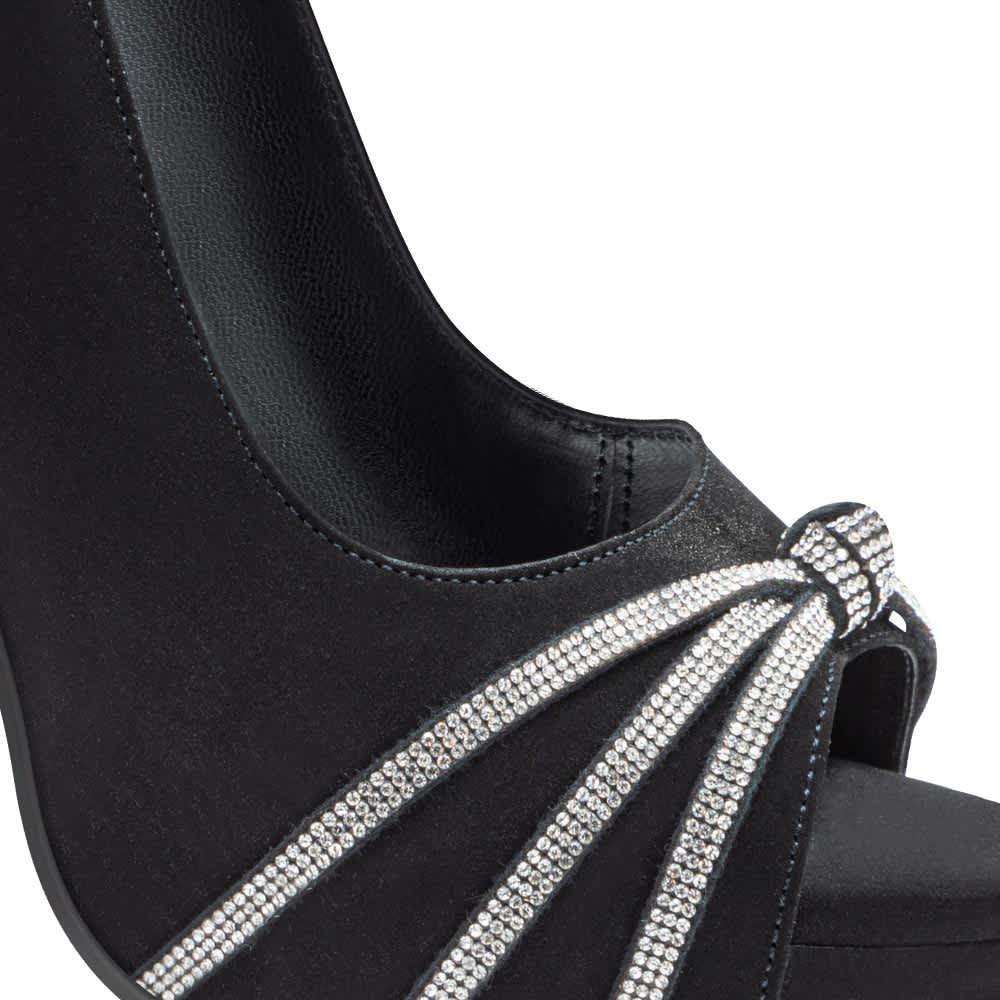 Molto Bello 2320 Women Black Heels