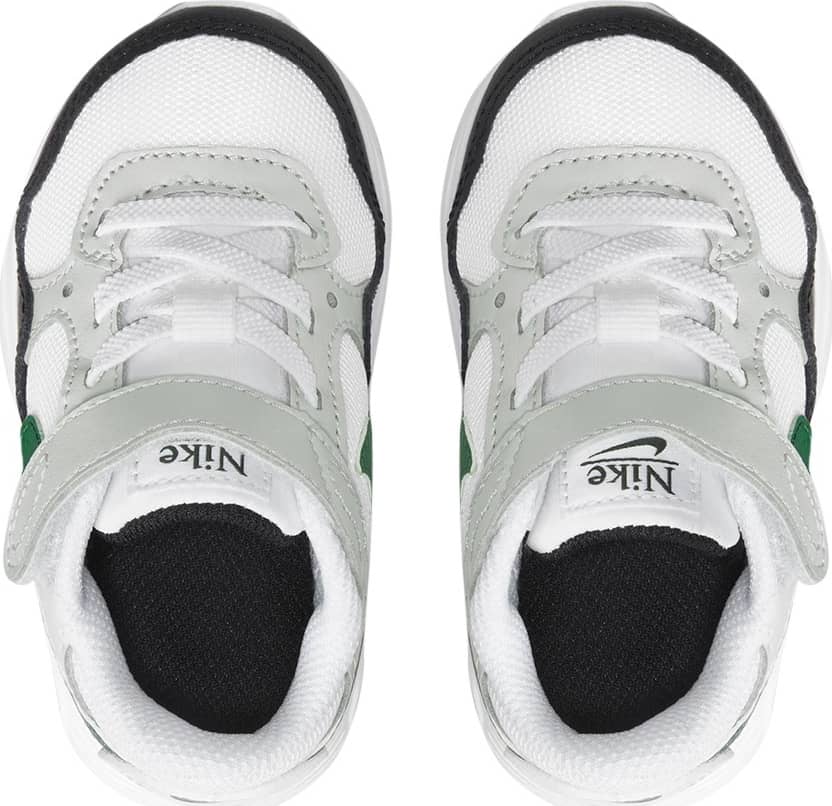 Nike 1112 Boys' White/black urban Sneakers