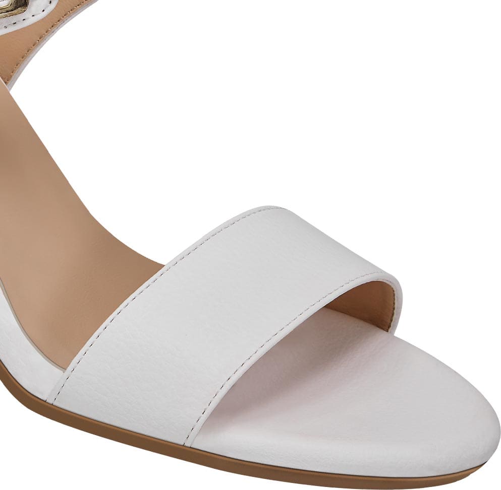 Vi Line 4421 Women White Sandals