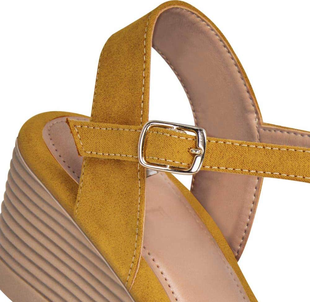 Vi Line 053 Women Yellow Sandals